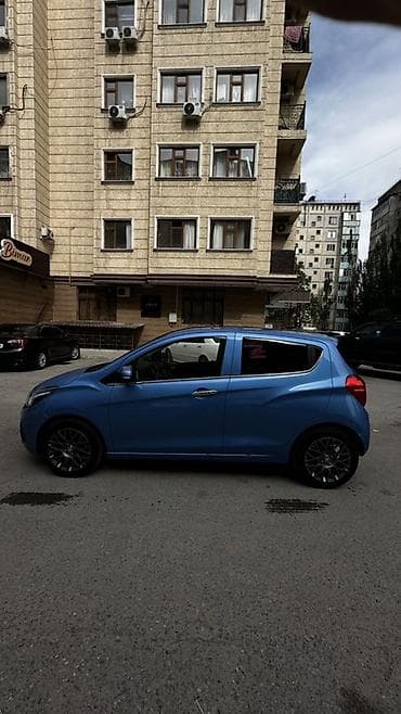 шевроле спарк 2017: Chevrolet Spark: 2017 г., 1 л, Автомат, Бензин, Хэтчбэк — 3