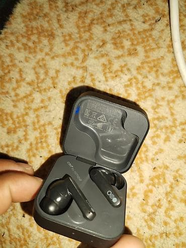 iphone se 32gb: Беспроводные наушники CMF by Nothing (вставные) с зарядным кейсом — 1