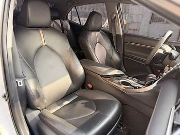 поворотники виндом: Toyota Camry: 2019 г., 2.5 л, Автомат, Бензин, Седан — 9