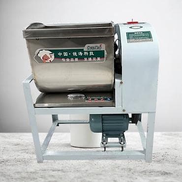 Промышленная тестомесильная машина Qiantai QT-15 -15 кг Описание: -