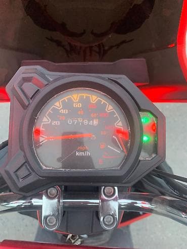 мотолор: Скутер түрү Suzuki, 140 куб. см, Бензин, Колдонулган — 6