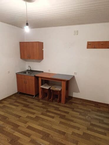 12 м², 1 комната, Утепленный, Забор, огорожен