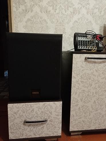 штатный сабвуфер: Продаю большой сабвуфер Yamaha yst-sw300 для дома и студий, вес 26 кг — 1