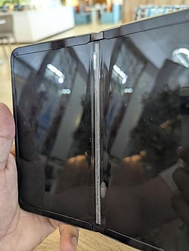 pixel 4a: Google Pixel Fold, Б/у, 256 ГБ, цвет - Черный, 1 SIM, eSIM — 6