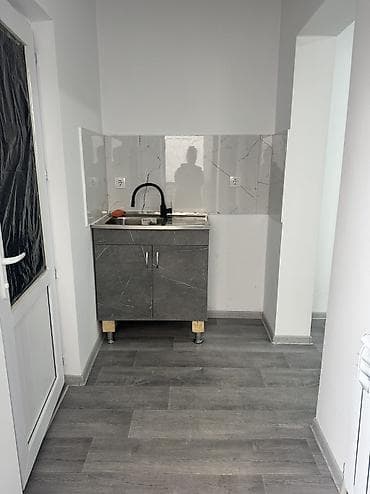 1 комната бишкек: 1 бөлмө, Чогуу жашоосу жок — 1