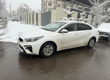 Kia K3: 2018 г., 1.6 л, Вариатор, Бензин, Седан