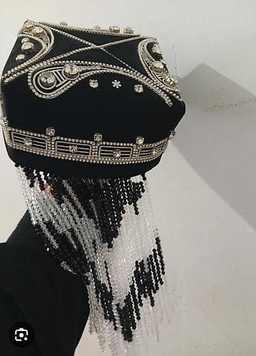 Шубы: Цвет - Черный — 2