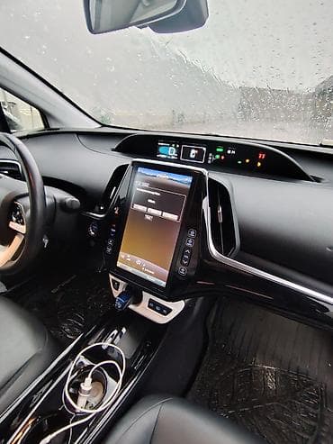 Toyota: Toyota Prius: 2019 г., 1.8 л, Гибрид, Хэтчбэк — 7