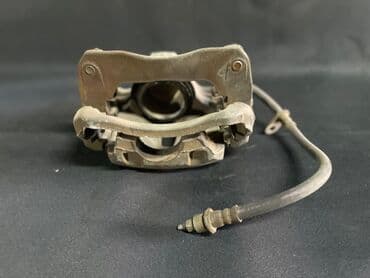 система форсунок: Toyota Estima Рестайлинг передний тормозной суппорт в наличии Тойота — 2