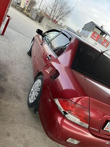 Mitsubishi Lancer: 2007 г., Седан