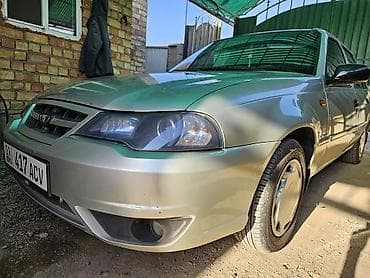 Daewoo Nexia: 2008 г., 1.6 л, Механика, Бензин, Седан
