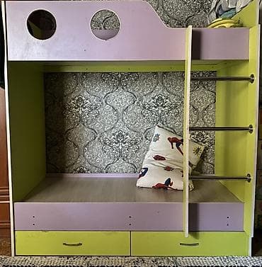 bunk bed: Детская двухъярусная кровать-комплекс с нижним спальным местом и — 1