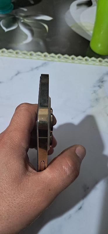 iphone 6s 32: IPhone 13 Pro, Б/у, 256 ГБ, Золотой, Чехол, 80 % — 4