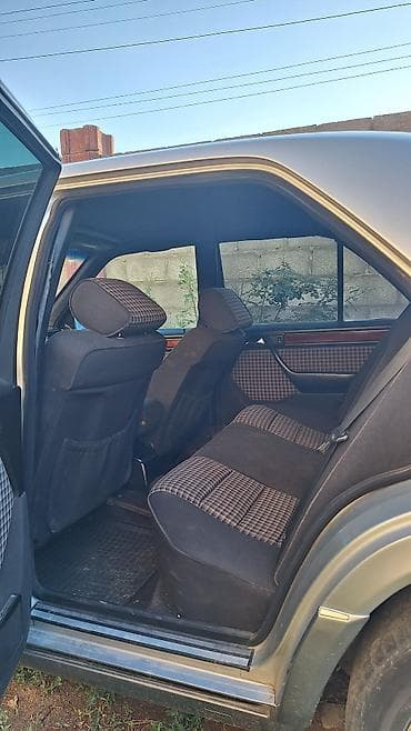 купить мерс с: Mercedes-Benz W124: 1994 г., 2.8 л, Механика, Бензин, Седан — 5