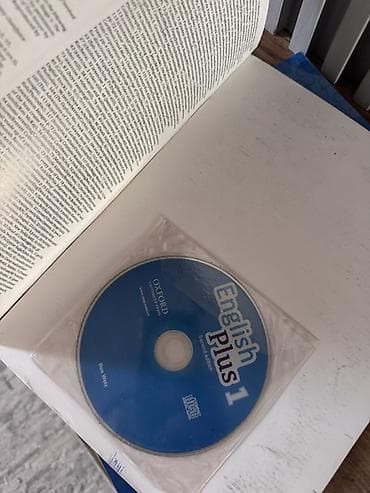 inside out elementary: Комплект учебников English Plus 1 (Second Edition), Oxford University — 4