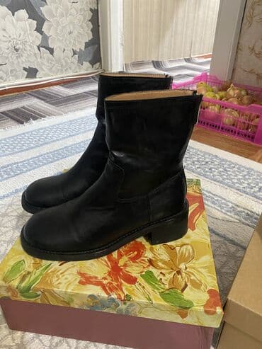 белорусская обувь для проблемных ног бишкек: 1000-37р
1000-38 евро зима 
Состояние отличное — 5