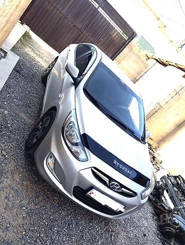 audi 4 2: Hyundai Accent: 2011 г., Бензин, Седан — 2