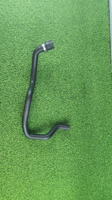 блок предохранителей: Патрубок Е39 v6 6421 8 378 368 В отличном состоянии, очень — 2