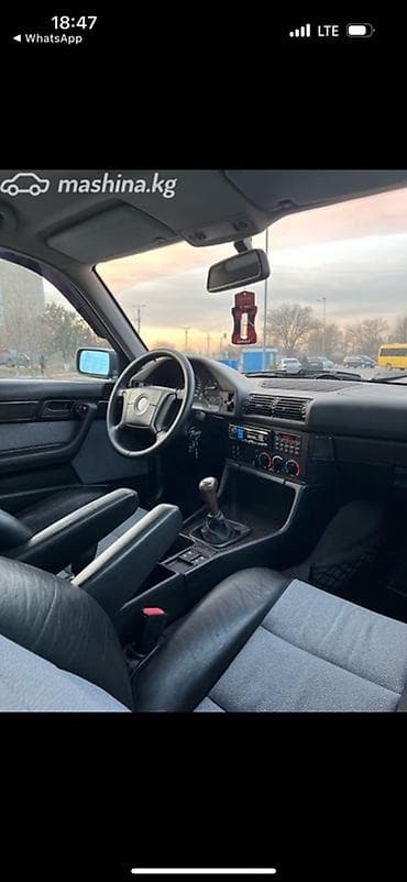 lexus is 2017: BMW 5 series: 1995 г., 2 л, Механика, Бензин, Седан — 10