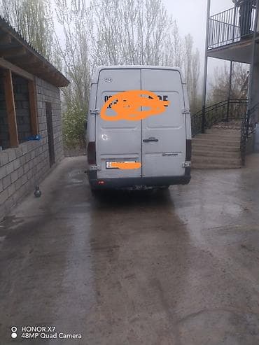 подъемник на спринтер: Легкий грузовик, Mercedes-Benz — 1