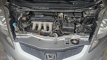 mini car: Honda Fit: 2009 г., 1.2 л, Автомат, Бензин, Хэтчбэк — 9