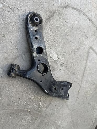 rav4 2014: Комплект рычагов Toyota 2016 г., Б/у, Оригинал, Япония — 3