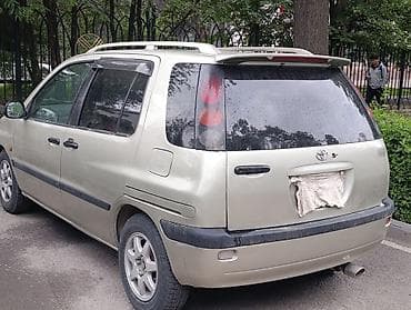 таеиа ист: Toyota Raum: 1997 г., 1.5 л, Автомат, Бензин, Хэтчбэк — 4