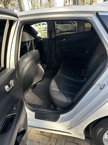 kia: Kia K5: 2017 г., 2 л, Автомат, Газ, Седан — 9