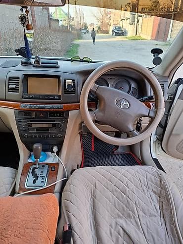 Toyota Mark II: 2004 г., 2.5 л, Автомат, Бензин, Седан — 2