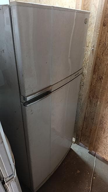 hp omen 15: Холодильники двухкамерные, верхняя морозильная камера. Описание: - — 3