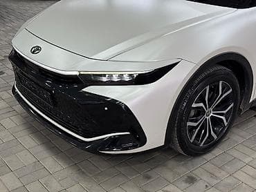 jet auto: Toyota Crown: 2023 г., 2.5 л, Автомат, Гибрид, Кроссовер — 2