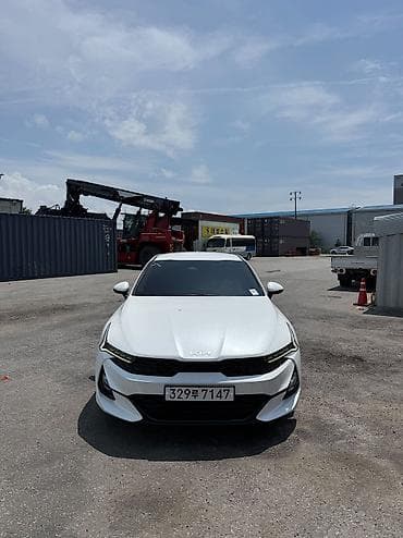 Kia K5: 2022 г., 2 л, Автомат, Газ, Седан at lalafo.kg Kia K5: 2022 г., 2 л, Автомат, Газ, Седан