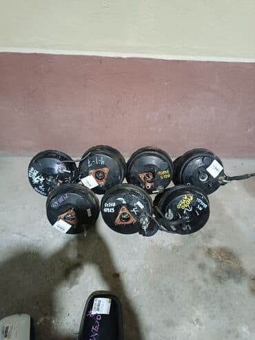 система форсунок: Вакуум на Тойота Ипсум . Гайка . Калдина. из Японии — 1