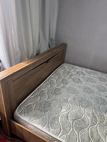 queen: Двуспальная кровать, С матрасом, длина - 200 см — 4