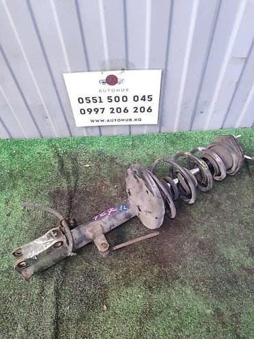 Задний амортизатор Toyota