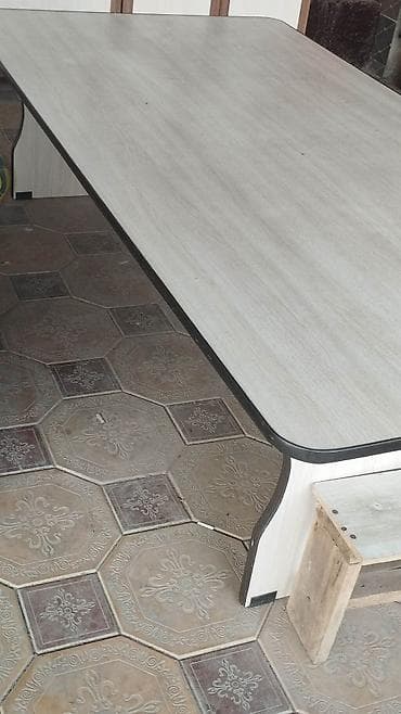 ортопедиялык матрастар: Продаю большой стол цена договорная, званите пишите. Прямоугольный — 2