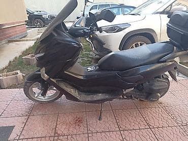 скутер акумлятор: Макси-скутер 180 куб. см, Бензин, Б/у — 2