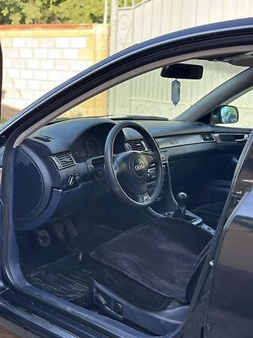 Унаа: Audi A6: 2000 г., 2.4 л, Кол менен иштөөчү, Бензин, Седан — 7