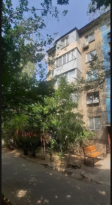 Квартиры: 2 комнаты, 47 м², ул. Боконбаева / Гоголя 104 серия, 1 этаж, Старый ремонт — 8