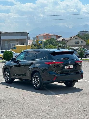 terrano 2: Toyota Highlander: 2020 г., 2.5 л, Автомат, Гибрид, Кроссовер — 7