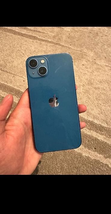 Apple iPhone: IPhone 13, Б/у, 128 ГБ, Голубой, 83 % — 1