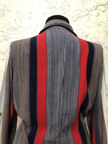 спортивные платья больших размеров: Штапельное платье -халат . Длина - макси . Размер 48-50 . Состояние — 4