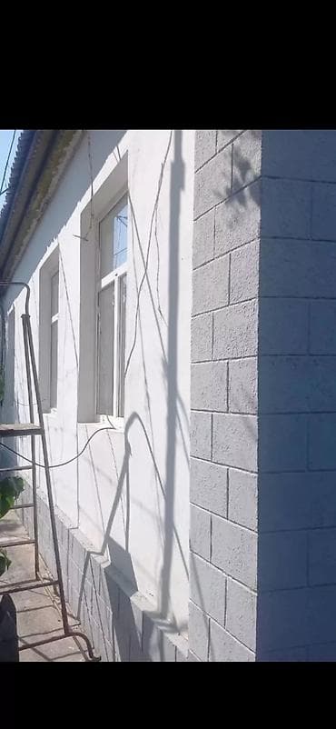 чолпон ата домик: 70 м², 3 комнаты, Забор, огорожен — 1