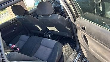 Продажа авто: Volkswagen Golf: 2004 г., 1.6 л, Механика, Бензин — 4