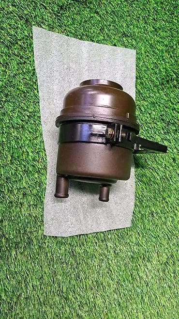 bmw 7: Бачок BMW Б/у, Оригинал, Германия — 2