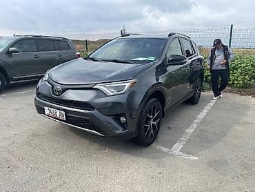 5 5 compressor: Toyota RAV4: 2018 г., Автомат, Кроссовер — 1