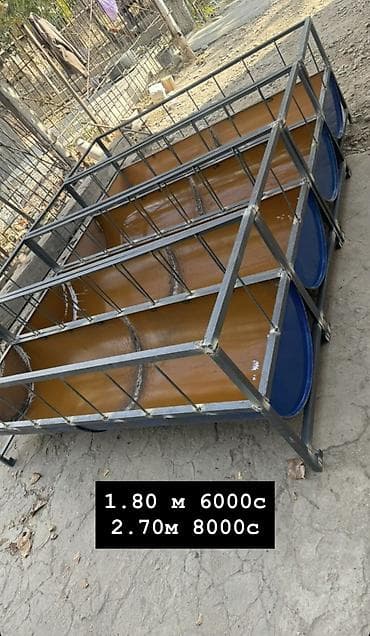 Кормушка для крупного рогатого скота /овец из металлической бочки