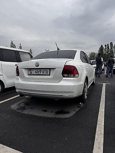 Volkswagen: Volkswagen Polo: 2017 г., Кол менен иштөөчү, Бензин, Седан — 6
