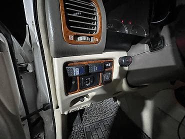установка хром: Toyota Land Cruiser: 2006 г., 4.2 л, Автомат, Дизель, Внедорожник — 4