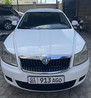 4: Skoda Octavia: 2011 г., 1.4 л, Механика, Бензин, Лифтбек — 1
